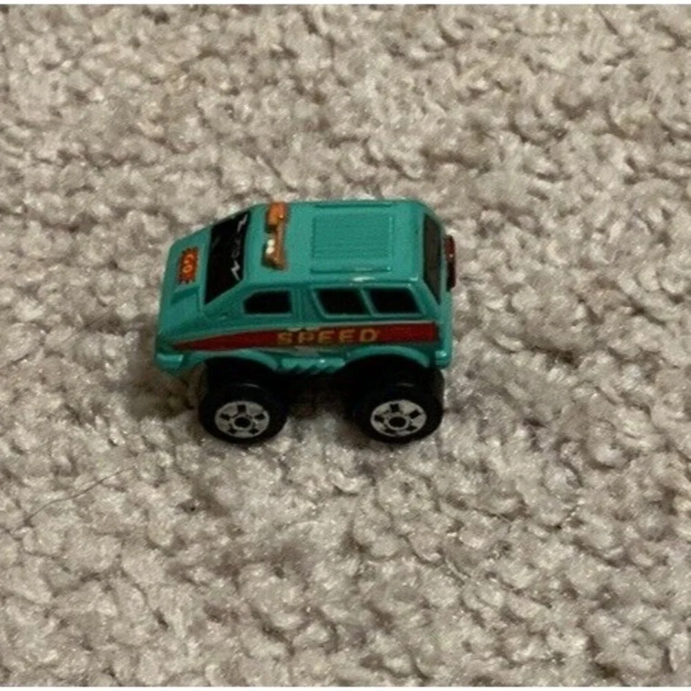 Vintage 1987 Road Champs Teal Speed Wagon Van Micro‎ Machine